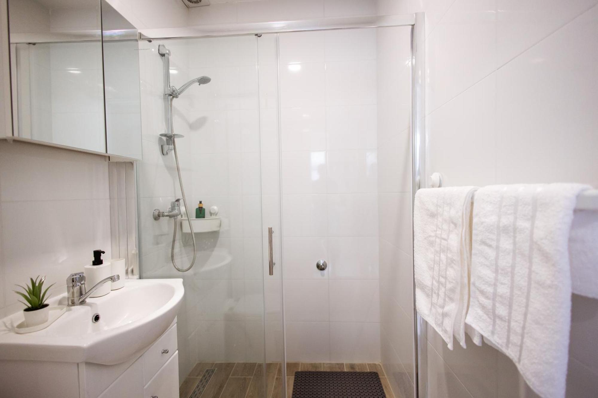 Cozy Studio Apartment In Osijek - Self Check In Экстерьер фото