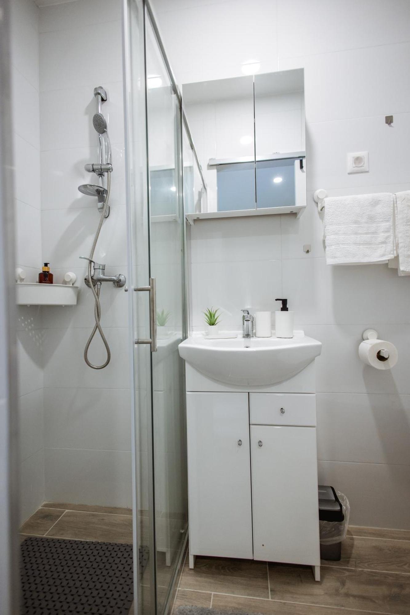 Cozy Studio Apartment In Osijek - Self Check In Экстерьер фото
