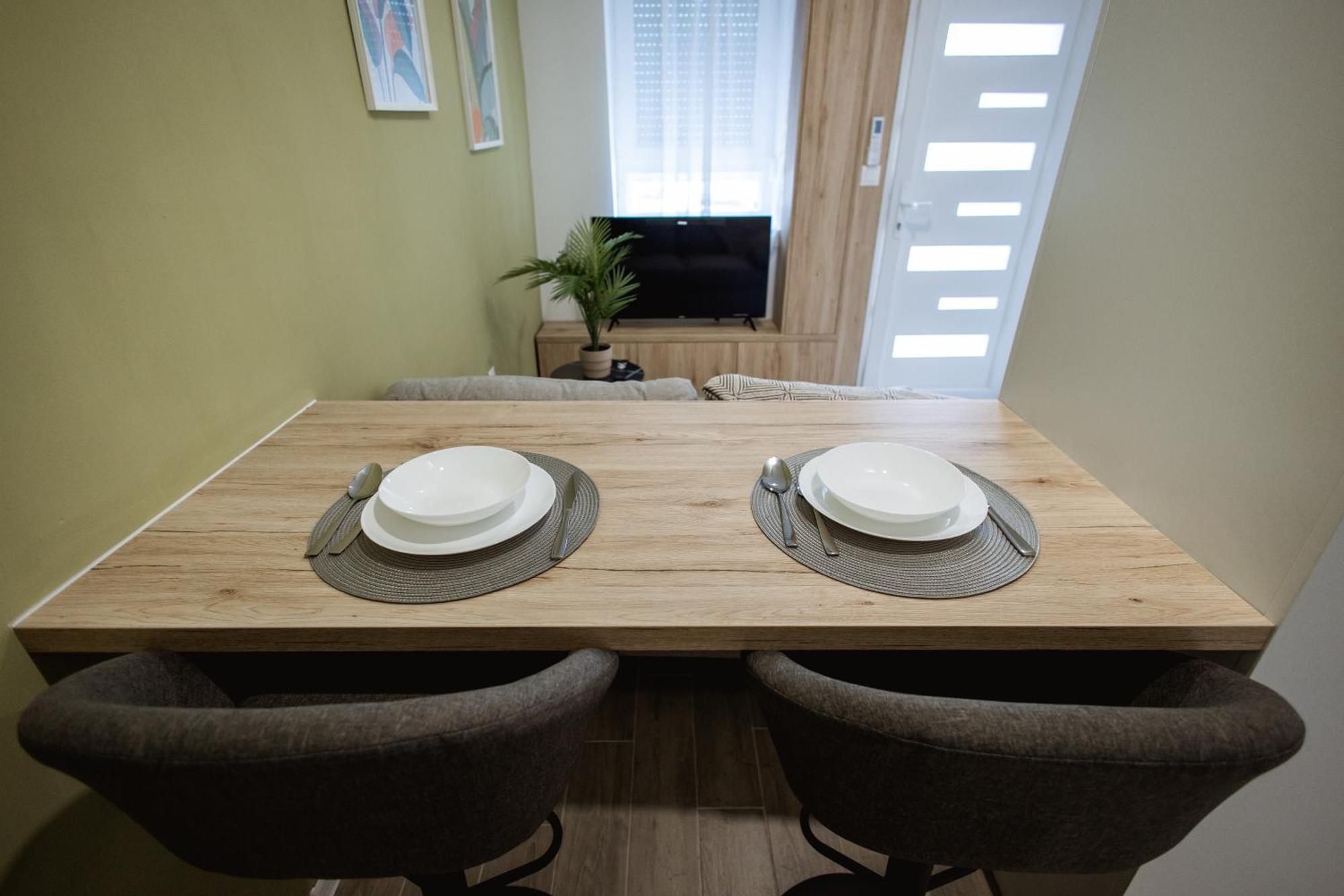 Cozy Studio Apartment In Osijek - Self Check In Экстерьер фото